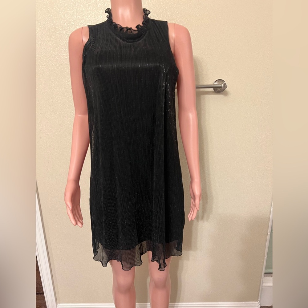 Stylish Tahari Black Sleeveless Dress with Ruffle Neckline. Size S.